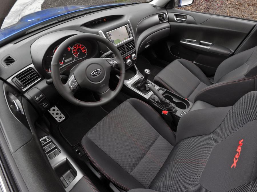 Subaru Impreza WRX Sedan 2010 года  (US) (фото 3 из 21)